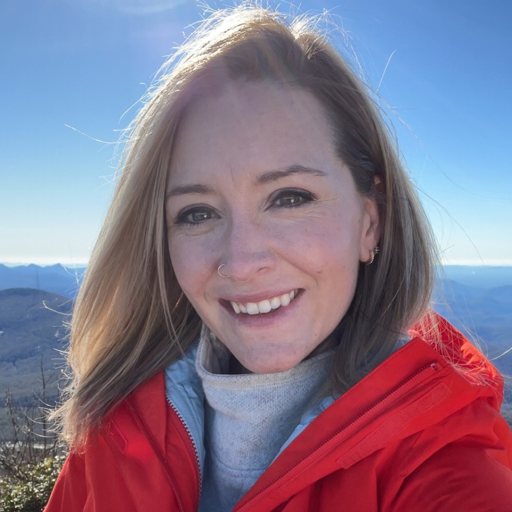 Meet your Posher, Brittney